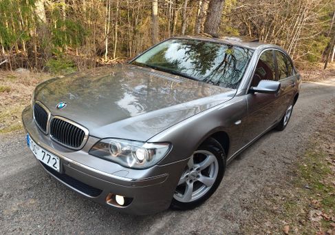 BMW 730, 2007