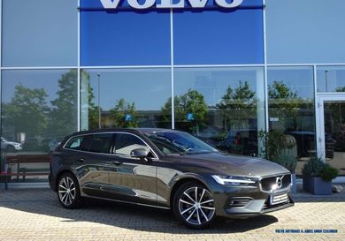 Volvo V60, 2022