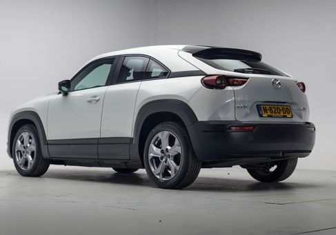 Mazda MX-30, 2021 3