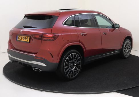 Mercedes-Benz GLA 250, 2024