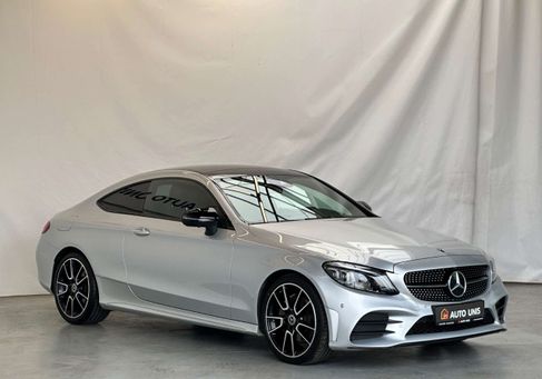 Mercedes-Benz C 180, 2022