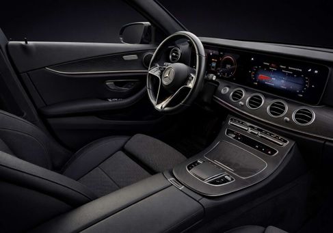 Mercedes-Benz E 400, 2021