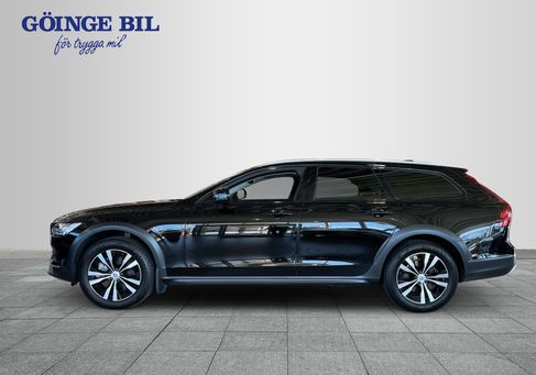 Volvo V90 Cross Country, 2021