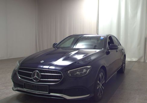 Mercedes-Benz E 300, 2022 2