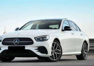Mercedes-Benz E 300, 2021