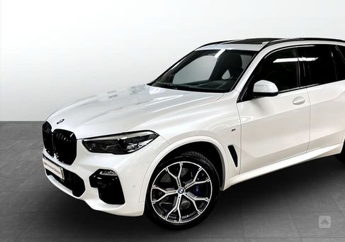 BMW X5, 2021