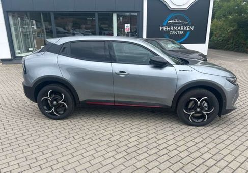 Alfa Romeo Junior, 2025