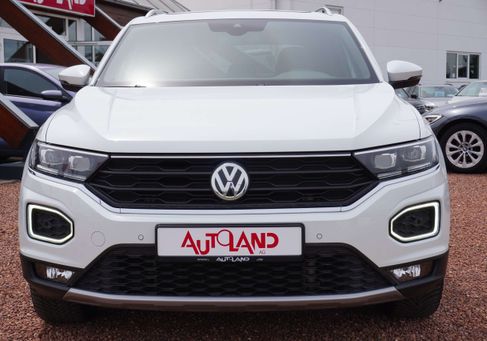 Volkswagen T-Roc, 2017