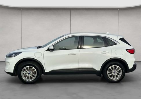 Ford Kuga, 2022