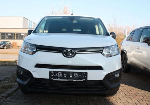 Toyota Proace, 2024