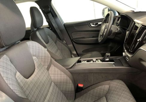 Volvo XC60, 2022