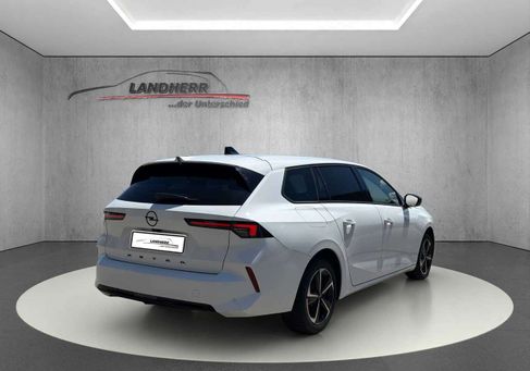 Opel Astra, 2024