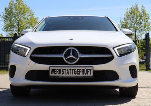 Mercedes-Benz A 250, 2022