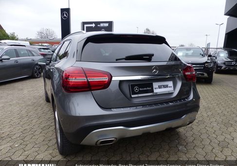 Mercedes-Benz GLA 180, 2019