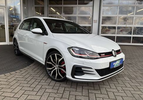 Volkswagen Golf, 2019 3
