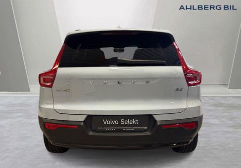 Volvo XC40, 2025 2
