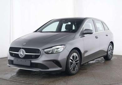 Mercedes-Benz B 180, 2025