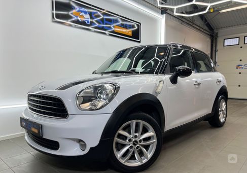 MINI, 2011