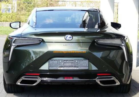 Lexus, 2020