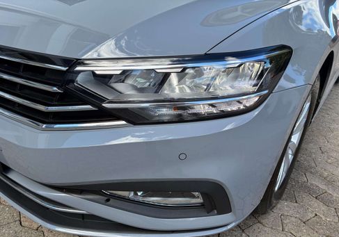 Volkswagen Passat Variant, 2023 3