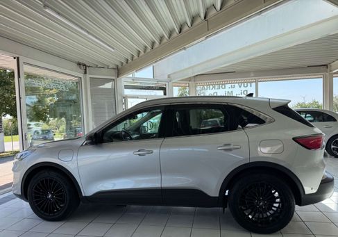 Ford Kuga, 2020