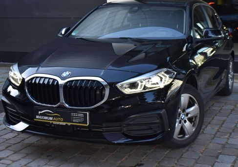 BMW 118, 2024