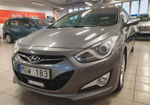 Hyundai i40, 2012