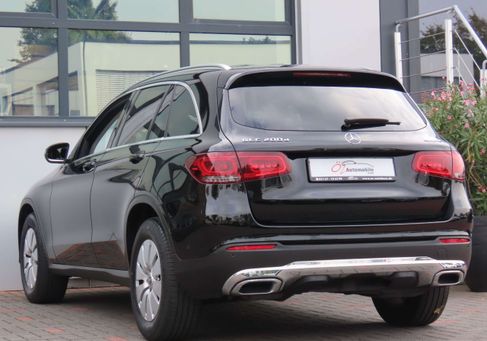 Mercedes-Benz GLC 200, 2022