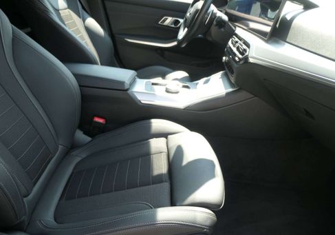 BMW 320, 2023