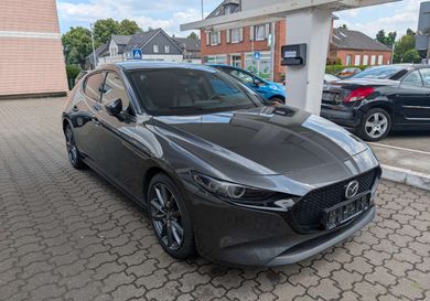 Mazda 3, 2021