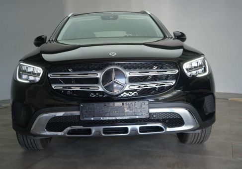 Mercedes-Benz GLC 300, 2022