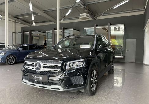 Mercedes-Benz GLB 180, 2023