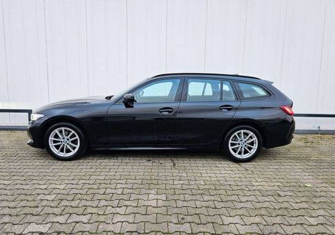 BMW 320, 2022