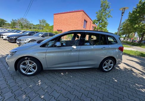 BMW 220, 2021 2