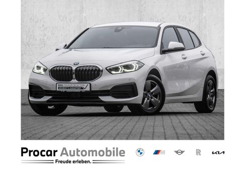 BMW 118, 2021