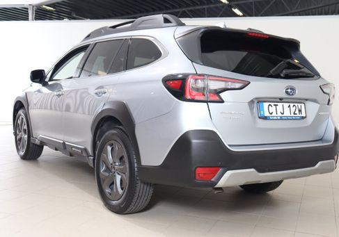 Subaru OUTBACK, 2022
