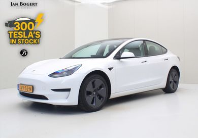 Tesla Model 3, 2022