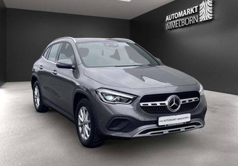 Mercedes-Benz GLA 250, 2021 2