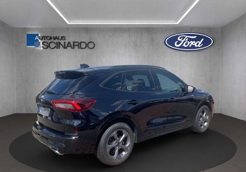 Ford Kuga, 2025