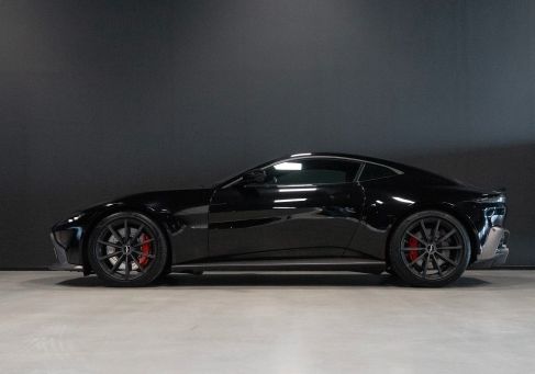 Aston Martin V8 Vantage, 2021