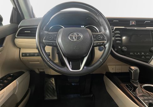 Toyota Camry, 2020