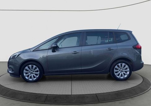 Opel Zafira, 2018 3