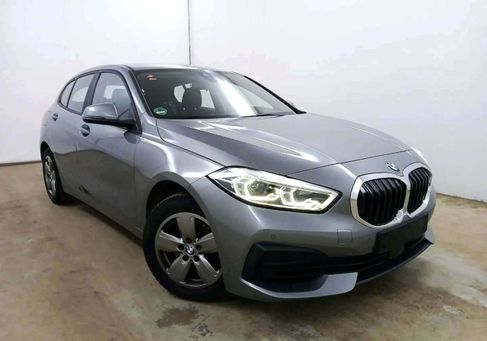 BMW 118, 2023
