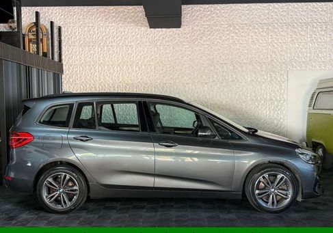 BMW 220, 2020