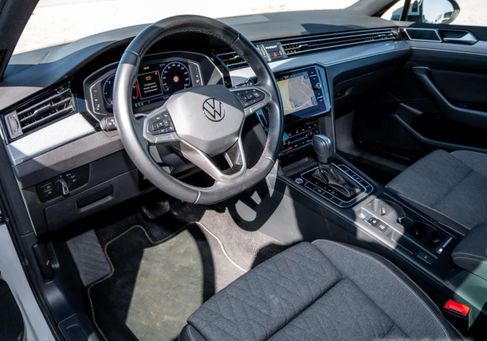 Volkswagen Passat Variant, 2024 3