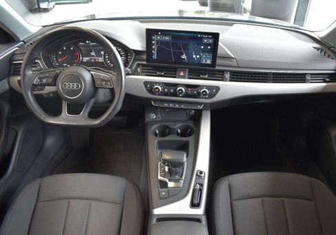 Audi A4, 2020