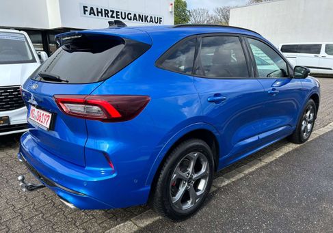 Ford Kuga, 2025