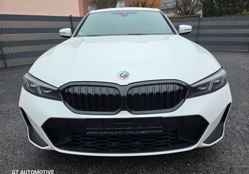 BMW 330, 2022 3