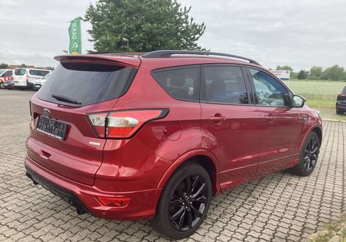 Ford Kuga, 2019