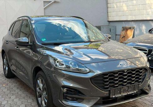 Ford Kuga, 2020
